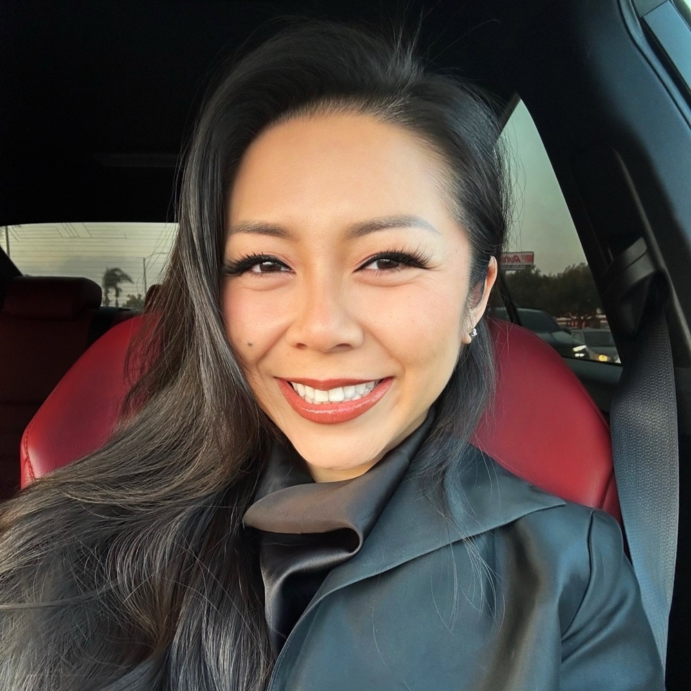 Meet your Posher, Cindy